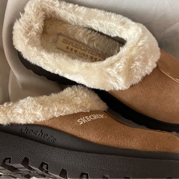 Skechers slip on - Picture 5 of 8